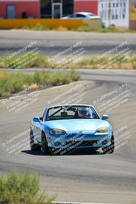 media/Sep-28-2024-Turn8 Trackdays (Sat) [[81b87d0494]]/Intermediate 2/Session 3 (Turn 1 and 2)/